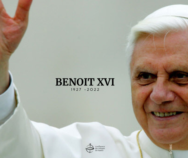 Décès de Benoît XVI