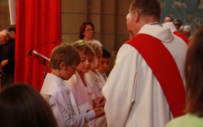 Première des communions pour les enfants du KT