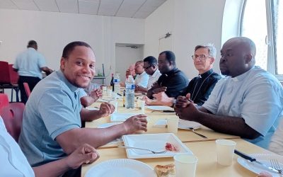 Cagnotte pour les prêtres aidants juillet et août