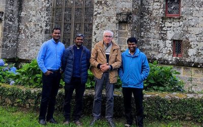 Quatre prêtres à la découverte des cathédrales bretonnes