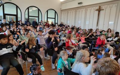 90 jeunes à Saintes pour préparer leur première communion