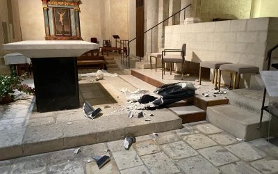 Vandalisme à l&rsquo;église de Surgères