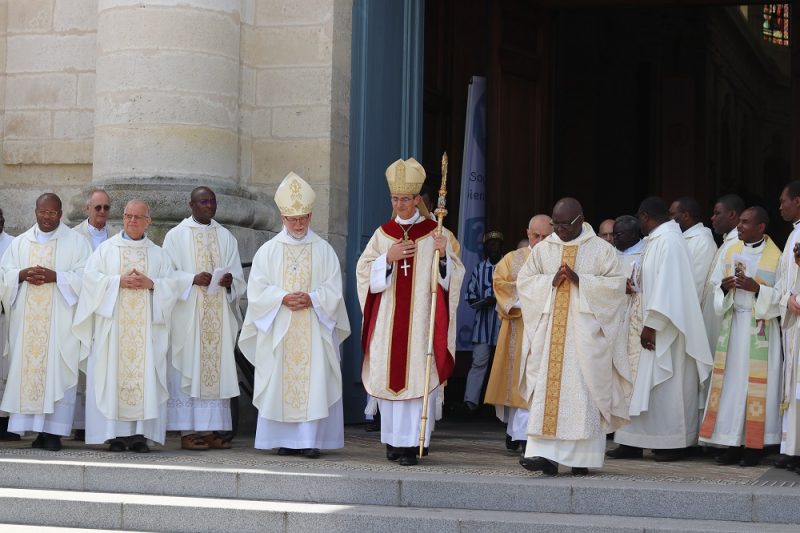 Ordination P. Gérard Houedanou