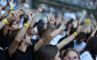« Notre seule arme est celle de l’amour qui se donne » Lettre aux jeunes catholiques de France